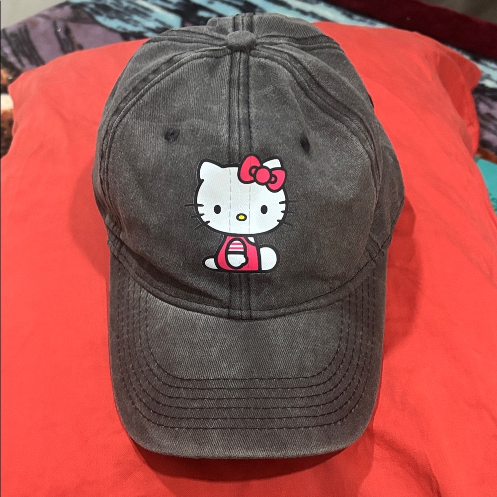 Sanrio Hello Kitty Dark Gray Hat with Pink Bow